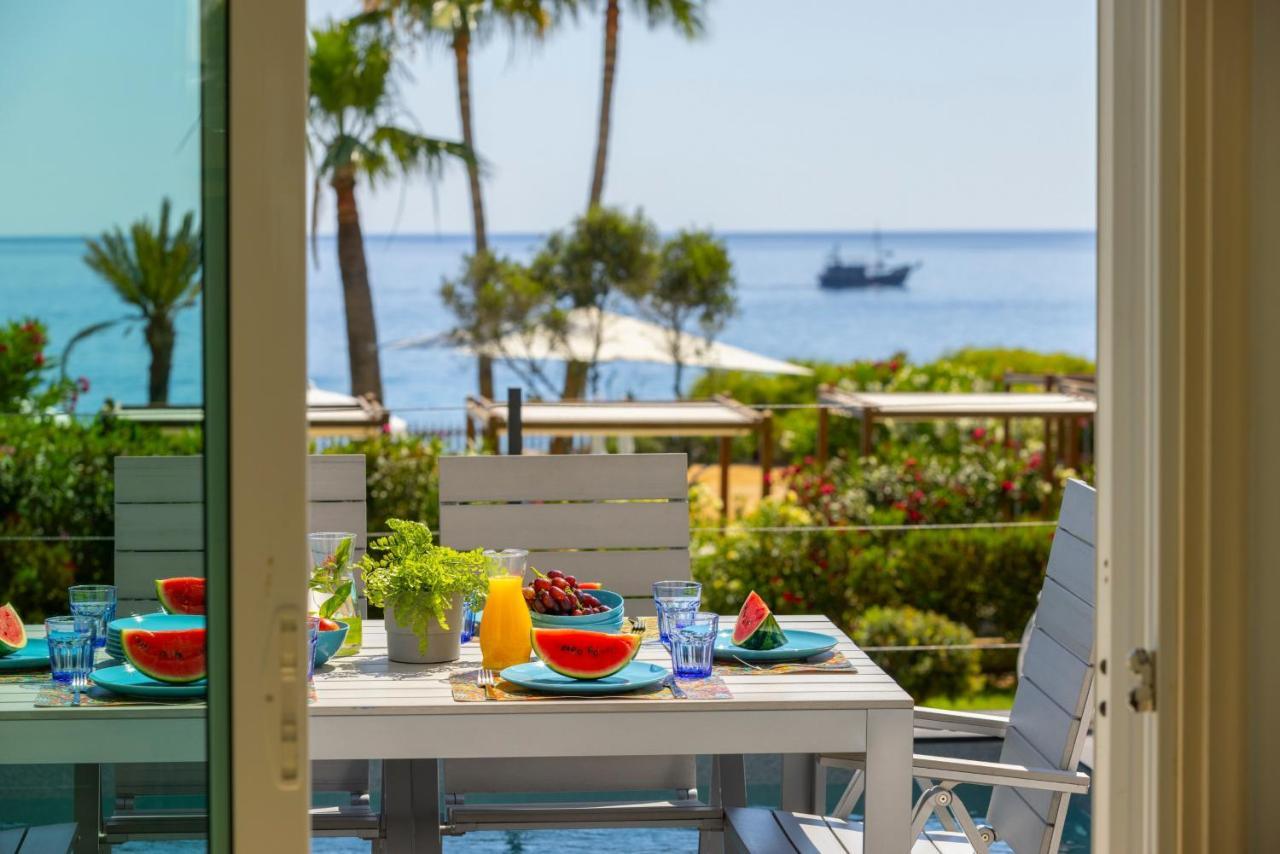 Protaras Sunrise Zen Seafront Villa Kültér fotó